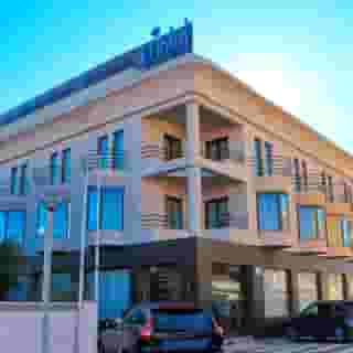 Cristal Setubal, 1 of 5