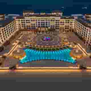 Taj Exotica Resort & Spa, The Palm Dubai, 2 of 5