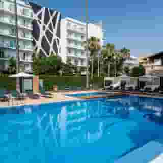 THB Niagara Hotel, 2 of 5