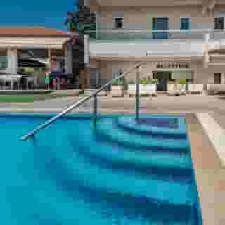 Sunday Hotel, 5 of 5