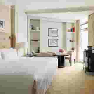 The Langham Hong Kong, 4 of 5