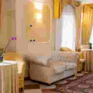 Russo Palace, 3 of 5