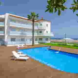 Apartamentos Playa De Castelldefels, 2 of 5