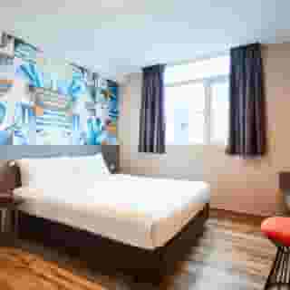 Ibis Budget Singapore Sapphire, 2 of 5