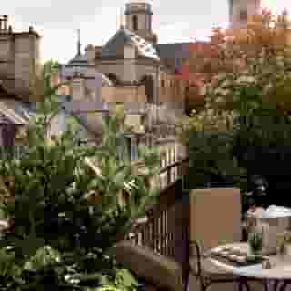 Esprit Saint Germain, 3 of 5