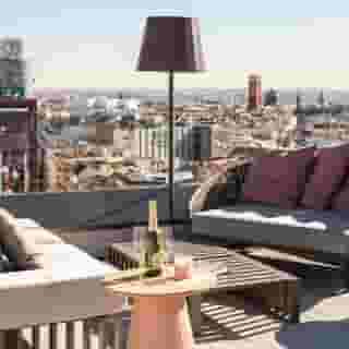 Gran Via Centric II, 2 of 5