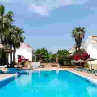 Nuramar Apartments, 2 of 5