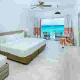 Grand Decameron Cornwall Beach - All Inclusive, 4 of 5