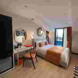 Elysian Airport Hotel, 3 of 5