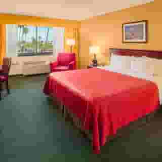 Knotts Berry Farm Hotel, 3 of 5