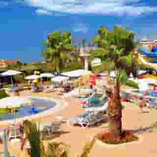 Serenis Hotel, 2 of 5