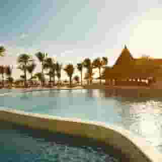 Lux* Belle Mare Villas, 2 of 5