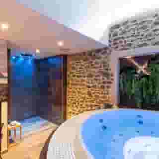 Auberge de Clochemerle, 1 of 5