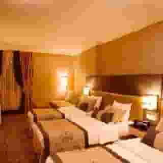 Hotel Darkhill, 2 of 5