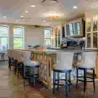 Omni Riverfront, 3 of 5