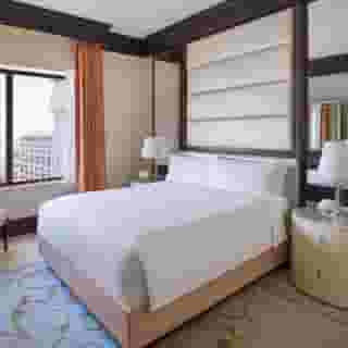 The Ritz Carlton Abu Dhabi Grand Canal, 3 of 5