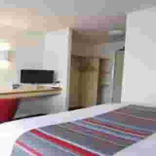 Travelodge Manchester Salford Quays, 4 of 5