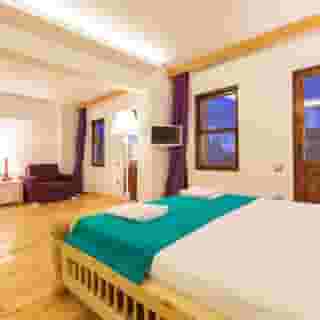 Elixir Hotel, 4 of 5