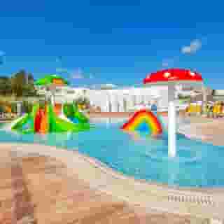 Zodiac Hotel, 2 of 5