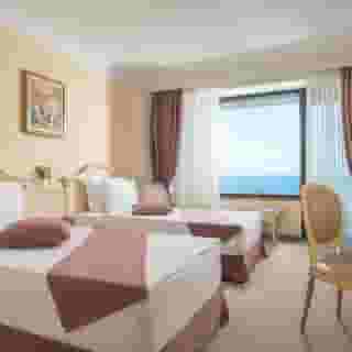 Sunny Day Palace, 3 of 5