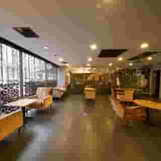 All Seasons Hotel, 3 of 5