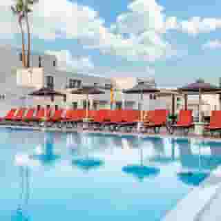 Sunset Bay Club, 4 of 5