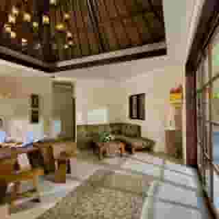 Villa Kubu Seminyak, 4 of 5