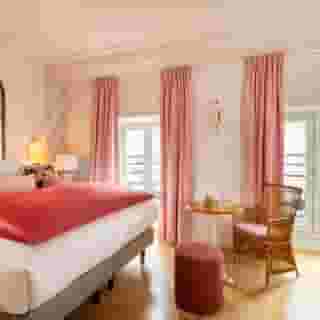 Le Lavoisier, 4 of 5