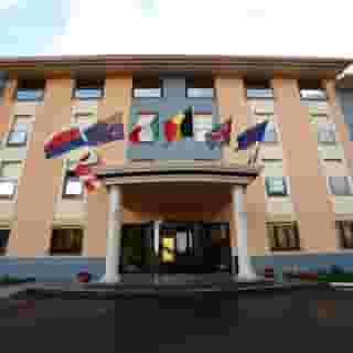 Grand Hotel Paradiso, 3 of 5