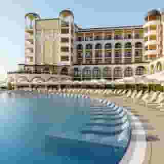 Alua Helios Bay, 2 of 5