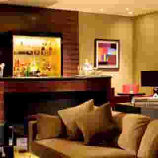 Warwick Paris, 2 of 5