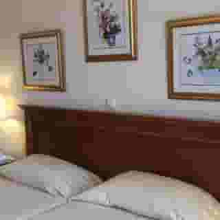 Cavalieri Traditional, 3 of 5