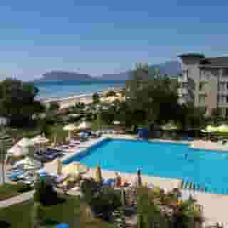 Muz Hotel, 2 of 4