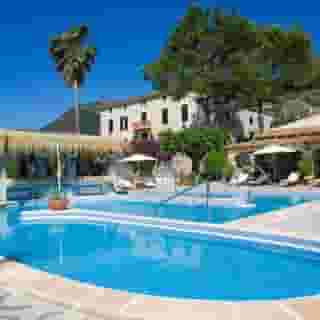 Monnaber Nou, 1 of 5