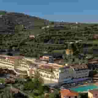 Grand Hotel Vesuvio, 3 of 5