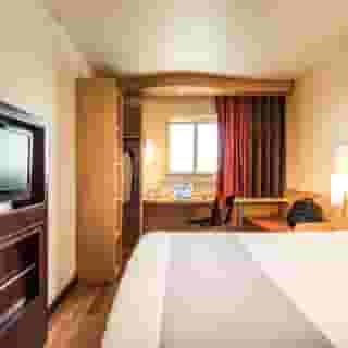 Ibis Paris Montmartre, 1 of 5