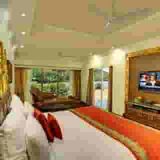 Mayfair Hideaway Spa Resort, 6 of 6