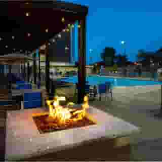Holiday Inn Express & Suites Las Vegas E Tropicana, 1 of 5