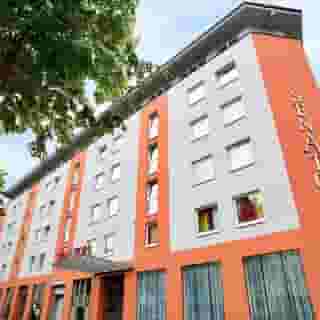 Hotel Senator, 1 of 5