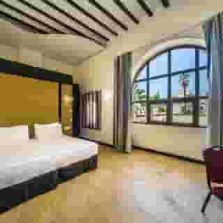 Abba Palacio de Arizon, 2 of 5