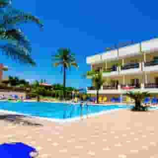 Real Palace Hotel & Studios, 4 of 5