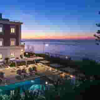 Villa Garden, 5 of 5