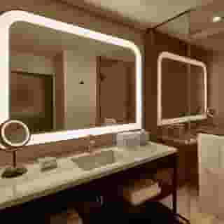 Sable at Navy Pier Chicago Curio Collection Hilton, 4 of 5