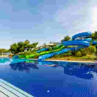 La Blanche Island, 2 of 5