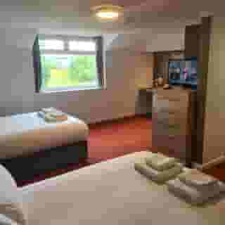 The Greyhound Hotel, 3 of 5