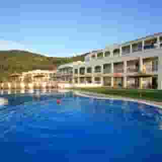 Saint George Garden, 1 of 5