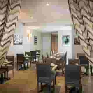 Acacias Etoile, 3 of 5