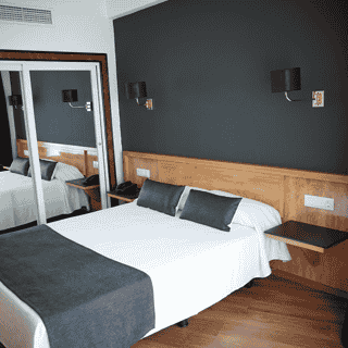 Ohtels Gran Hotel Almeria, 2 of 5