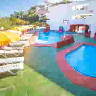 Club San Miguel, 3 of 5