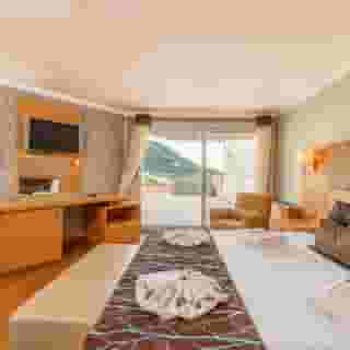 Maira Deluxe Resort, 4 of 5